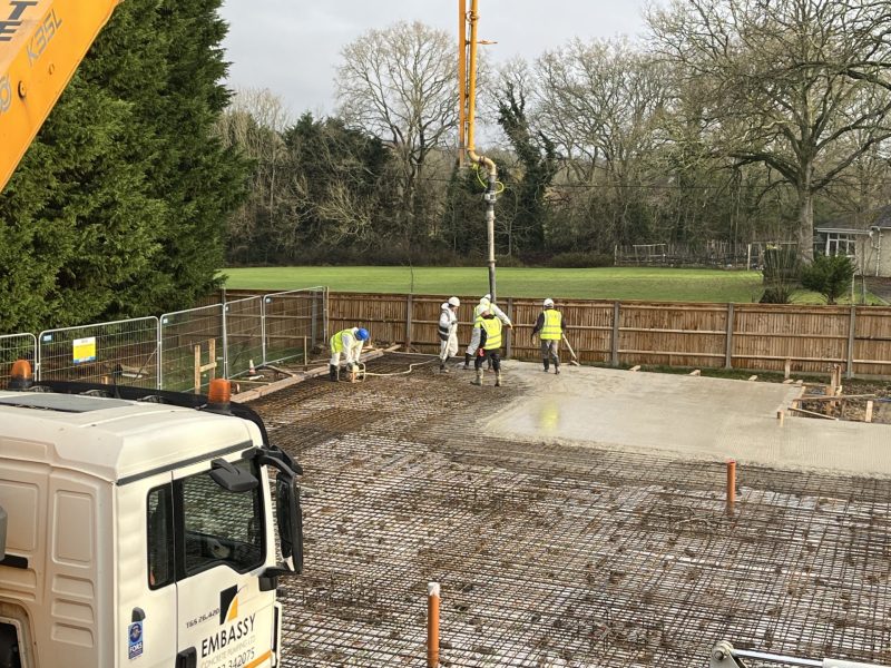 pouring concrete 22.12.25